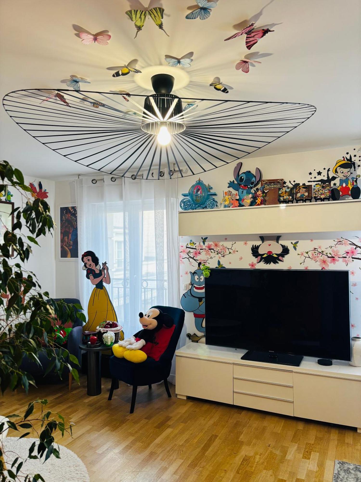 The Enchanted House Apartment