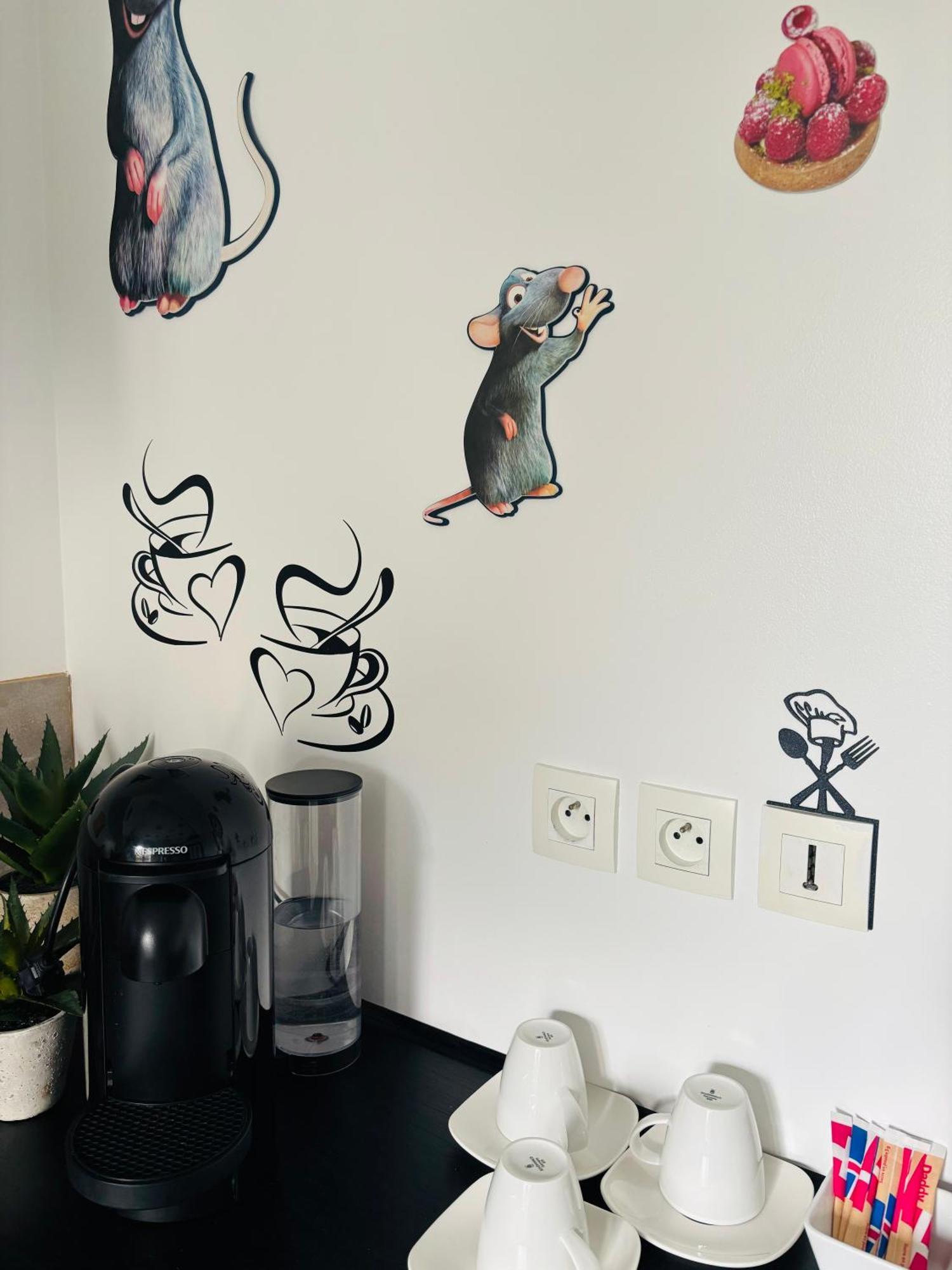 The Enchanted House Apartment
